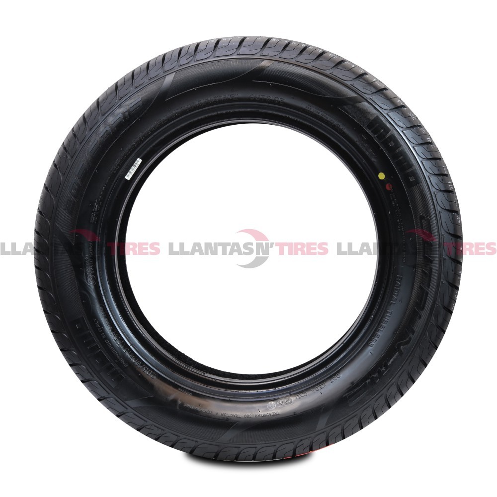 MOMO Outrun M2 - Imagen 1